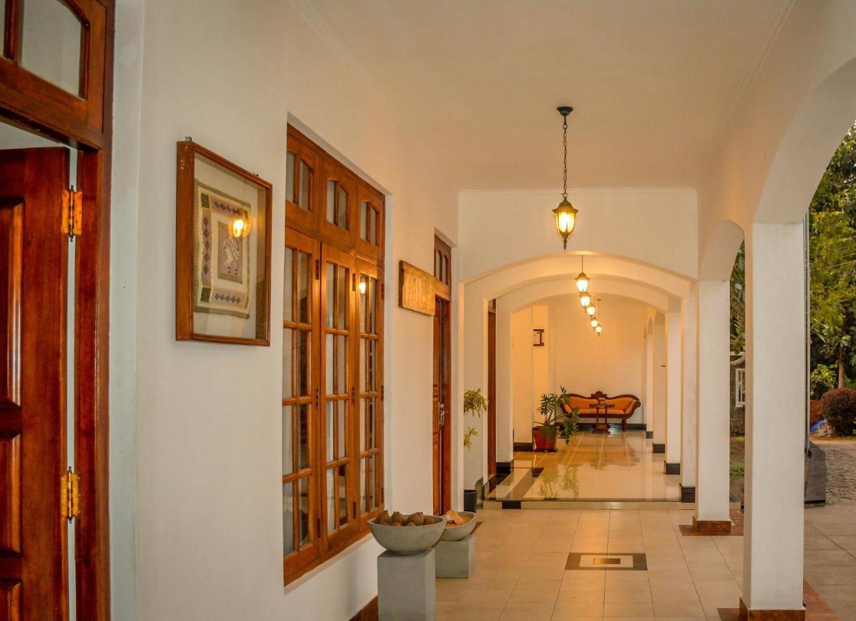 Elegant Hotel Kandy Exterior foto